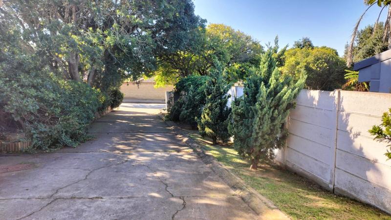 5 Bedroom Property for Sale in Mossel Bay Central Western Cape